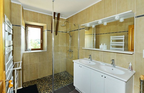 Villeneuve d'Aveyron Cottage | Gite Villeneuve, 2 bedrooms, 4 persons