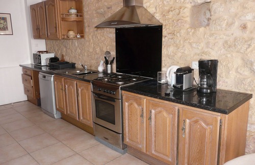 Les Eyzies House | GITES LES 7 ROCHES 6 sleeps at EYZIES DE TAYAC