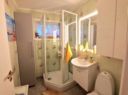 Brumunddal House | Gjesterom til leie i et privat hus