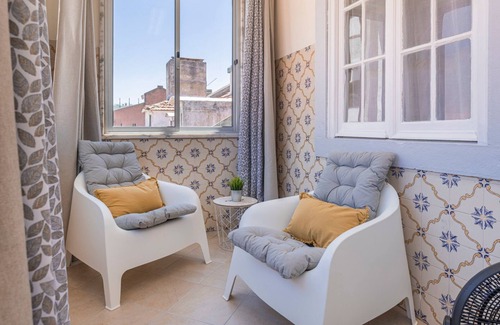 Sao Jose Apartment | Glória´s Terrace by LovelyStay