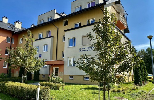 Rzeszow Apartment | Glamour Apartment With Free Parking in Rzeszow