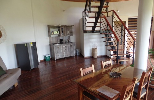 El Penol Cabin | Glamping con Jacuzzi - El peñol Guatapé.