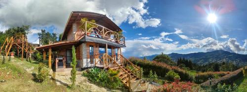 Medellin Ski Chalet | Glamping en Medellín - Kinsho Glamping - Cabaña con Jacuzzi privado