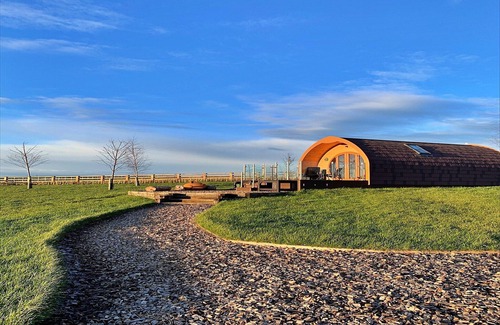 Low Catton Ski Chalet | Glamping Pod in Yorkshire Wolds near York