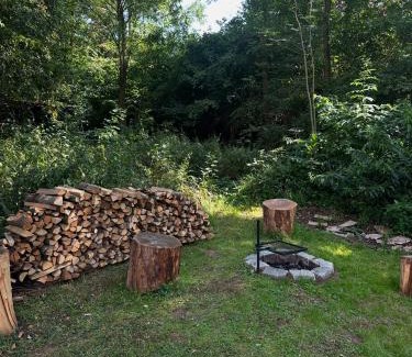 Jimlin Other | Glamping pod zámkem