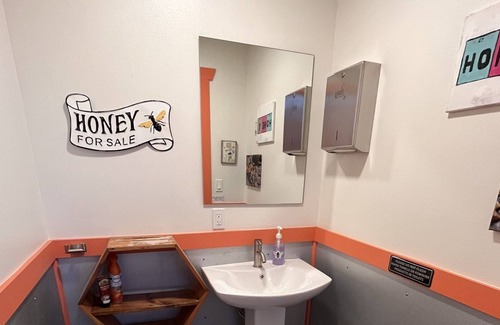Navasota RV Rental | Glamping Resort Tent on a Honey Farm