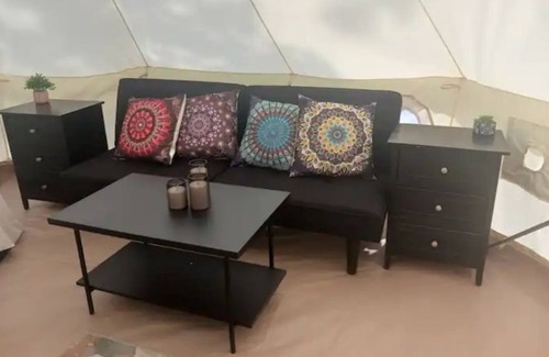 Eldon RV Rental | Glamping Yurt minutes from Lake of The Ozarks π