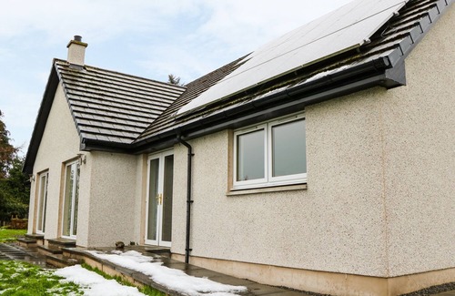Bonar Bridge House | GLAVEN, family friendly, with open fire in Bonar Bridge