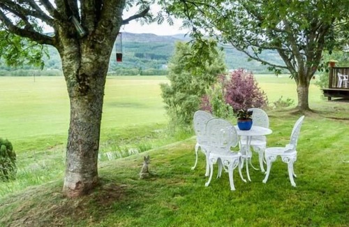 Beauly Cottage | GLEN AFFRIC VIEW AT HILL HOUSE, family friendly in Cannich