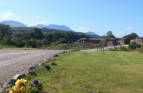 Spean Bridge Ski Chalet | Glendale Range Harris 3 bedroom Self Catering Lodge