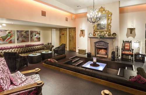 Banknock Other | Glenskirlie House & Castle
