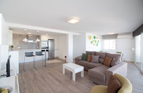 Sagunto Apartment | Global Properties: Apartment with terrace and incredible sea views