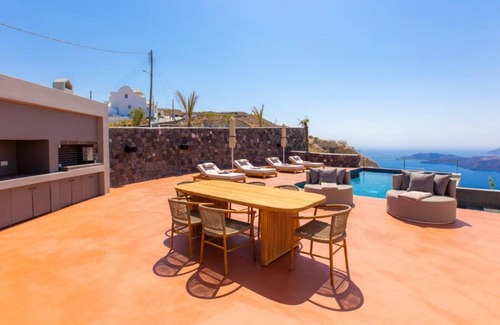 Santorini Villa | Glorious Santorini Villa | Villa Imrahil | 2 Bedrooms | Breathtaking Sea View
