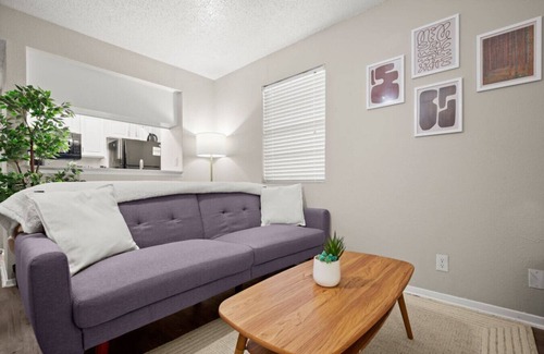 Skyview Apartment | Glowing Green Studio - Great for ACL, F1, and DTX