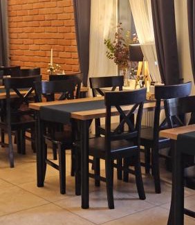 Podzamcze Hotel | Gościniec pod Lilijką