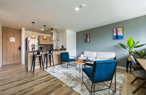 La Aguacatala Apartment | Go Living and Suites by Jalo