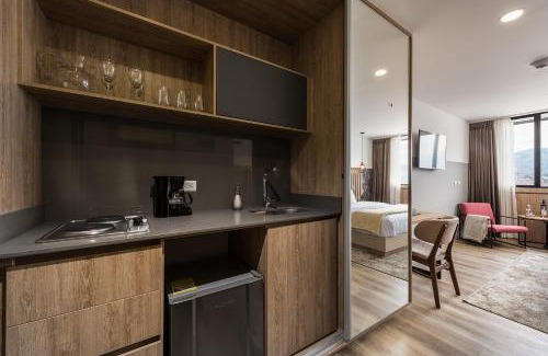 La Aguacatala Apartment | Go Living and Suites - Jalo Rent