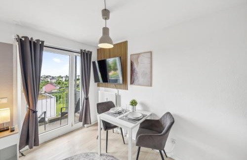 Kaiserslautern Apartment | Go2Cozy - Study & Work Apartments - WIFI - Kitchen