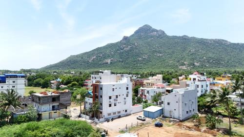 Tiruvannamalai Hotel | Golden Dawn Residency