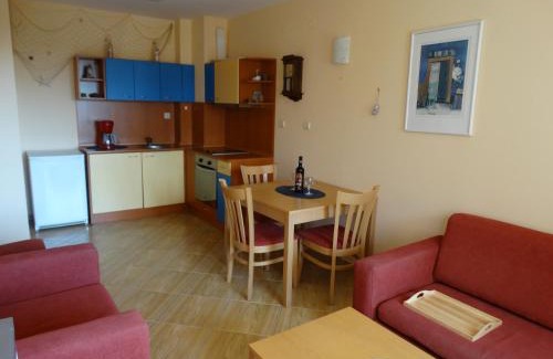Sunny Beach Apartment | Golden Dreams , appartements Mira