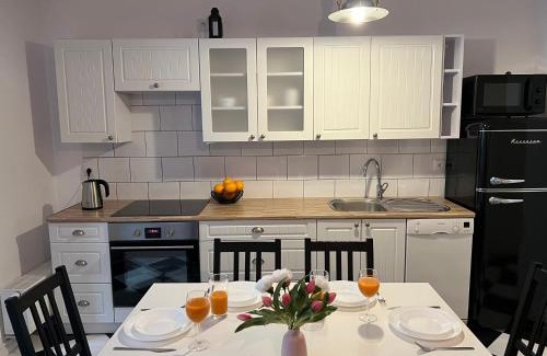 Srodmiescie Apartment | Golden House