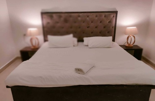 Nagpur Hotel | Golden Leaf Banquet