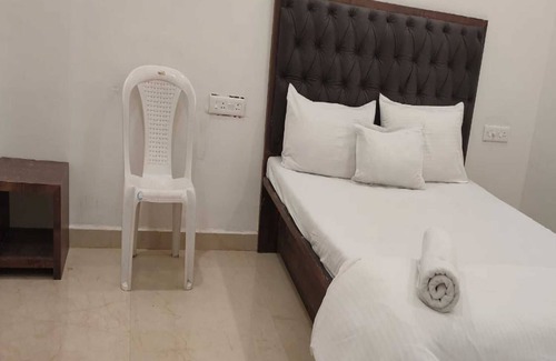 Nagpur Hotel | Golden Leaf Banquet