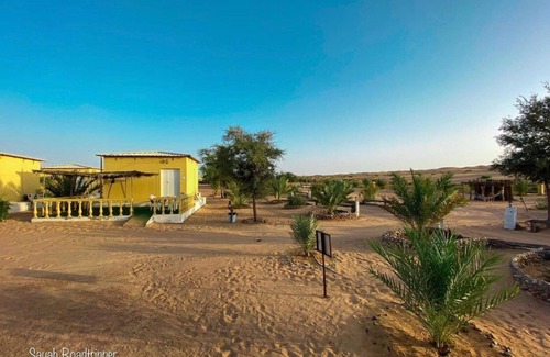 Jalan Bani Buhassan House | Golden Palm Oasis Royal Palm Classic Suite