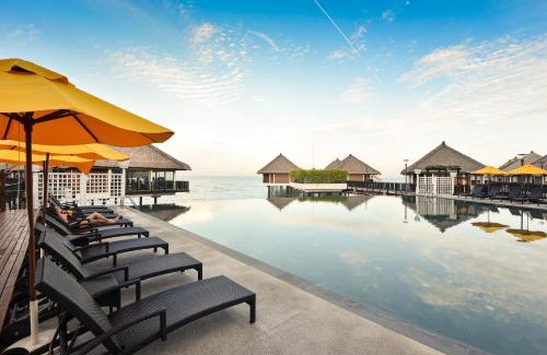 Kampung Bagan Lalang Resort | Golden Palm Tree Sepang