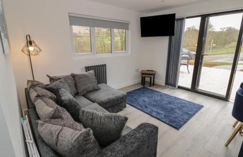 Farden House | Goldthorne Lodge