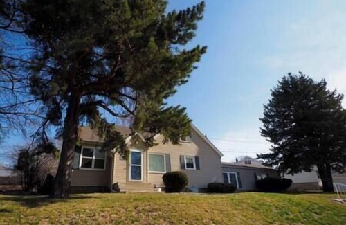 Sioux City House | Golf Course Views House 5BR-5Beds, 100% Fiber.