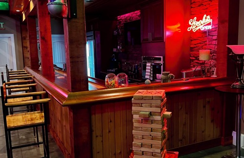 Lemon Springs House | Golf Destination w/Private Driving Range w/Lights, and Bar.