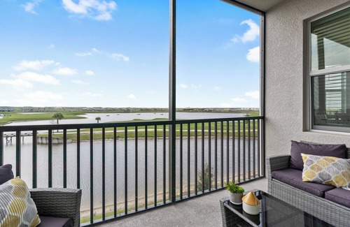Immokalee House | Golf Getaway: Luxury Living