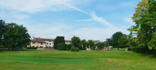 Calmasino Apartment | Golf Residence La Ca