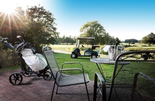 Semlin Apartment | Golfblick Doppelzimmer mit Du Oder Bad, WC, Frühstück und Abendessen