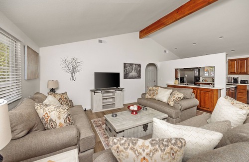Prescott Country Club House | Golfer's Paradise