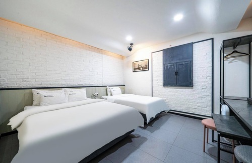 Gongju Hotel | Gongju Renaissance Hotel