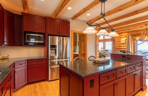 Lenoir House | Good Day Sunshine - 4BR South of Blowing Rock with amazing views, ample privacy, and a hot tub