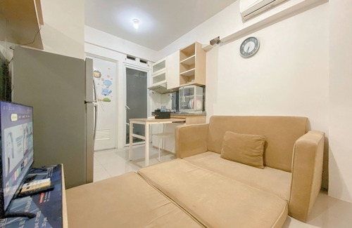 Rawasari Apartment | Good Deal and Comfy 2BR Apartment Green Pramuka City