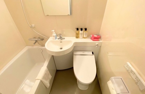 Sugamo Hotel | Good sunlight Wifi available 2 single beds 202/Toshima-ku Tokyo