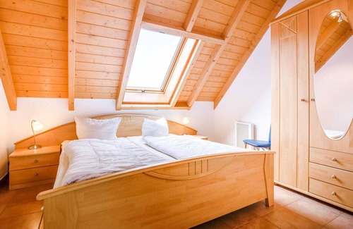 Beckerwitz Apartment | Gorgeous Apartment in Beckerwitz with Garden