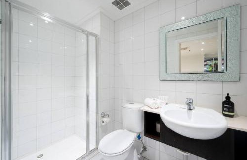 Chinatown Apartment | Gordons Place Entire Apartment CBD Location