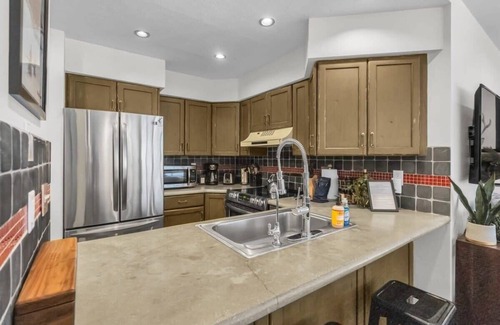 Deer Valley Condo | Gorgeous 1BR Steps From Lifts w/Private Hot Tub!