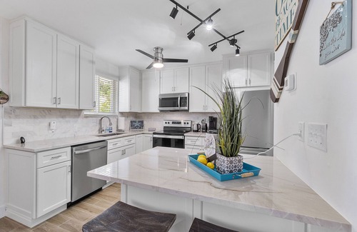 Cypress Point Apartment | Gorgeous 2 Bed/2 Bath at Pompano Beach Pointe
