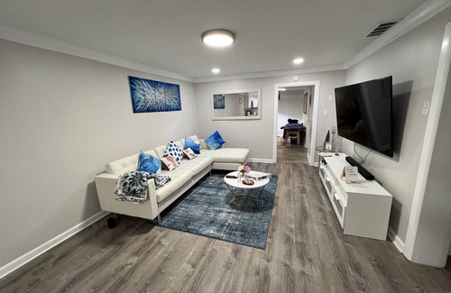 Broad Ripple House | Gorgeous 2- Story home in heart of Broad Ripple & close to Indy downtown
