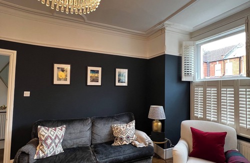 West Hill House | Gorgeous 3BD Home in Quaint Southfields!