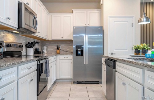 Davenport House | Gorgeous 5Bd with Pool @ Windsor Island Resort 111