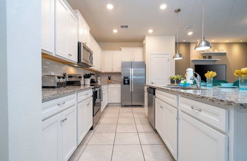 Davenport House | Gorgeous 5Bd with Pool @ Windsor Island Resort 111