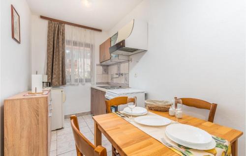 Krk Apartment | Gorgeous Apartment In Krk With Wifi