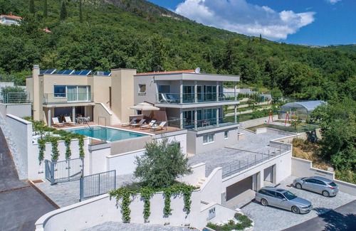 Zagorje Apartment | Gorgeous apartment in Plomin